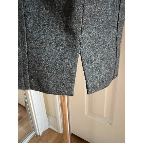 Chanel Pencil Skirt with Side Slit and Button-up Back - Picture 10 of 15